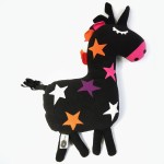 przytulanka - Czarny jednorożec