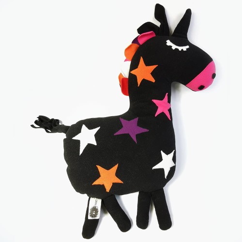 czarny jednorożec.jpg